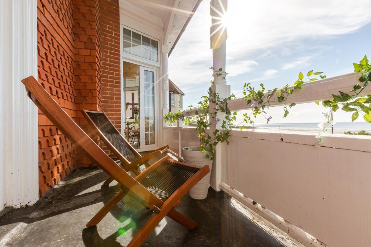شقة A View Of The Bay- Panoramic Sea Views- Sleeps 4 Westgate-on-Sea المظهر الخارجي الصورة