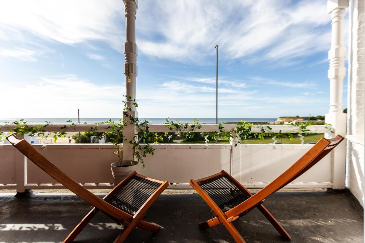 شقة A View Of The Bay- Panoramic Sea Views- Sleeps 4 Westgate-on-Sea المظهر الخارجي الصورة